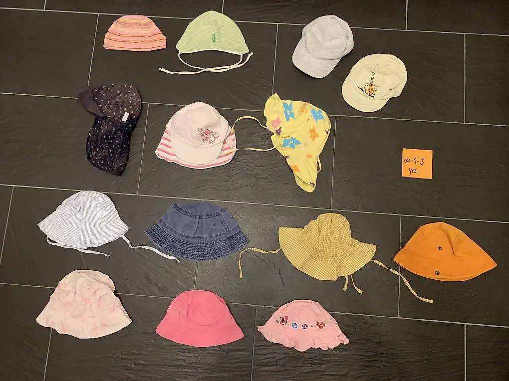 Frühjahr-/ Sommermützen ca 1-3 Jahre