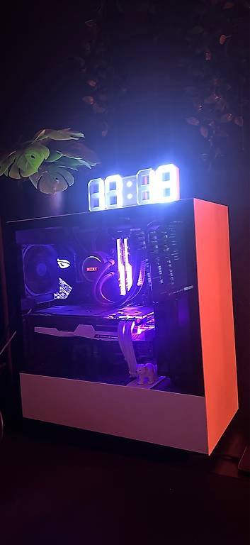 Gaming-PC mit i7 9700K, RTX 2070 und 16 GB RAM