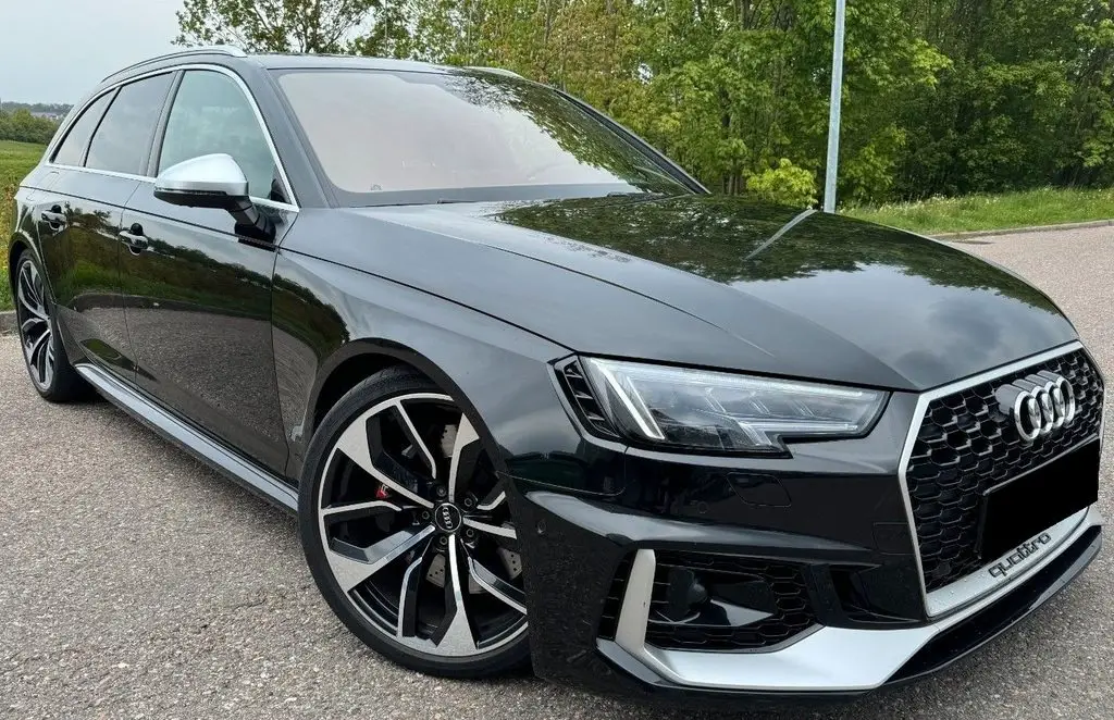 AUDI RS4 Avant 2.9 V6 TFSI quattro T-Tronic