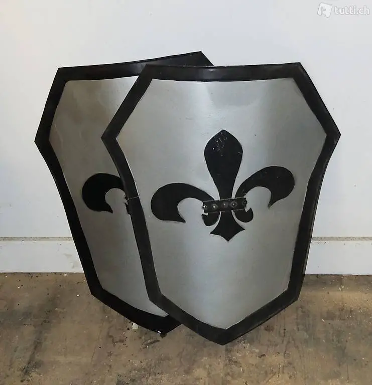 Larp, Kreuzritter Schild aus Metall, Fleur de Lys