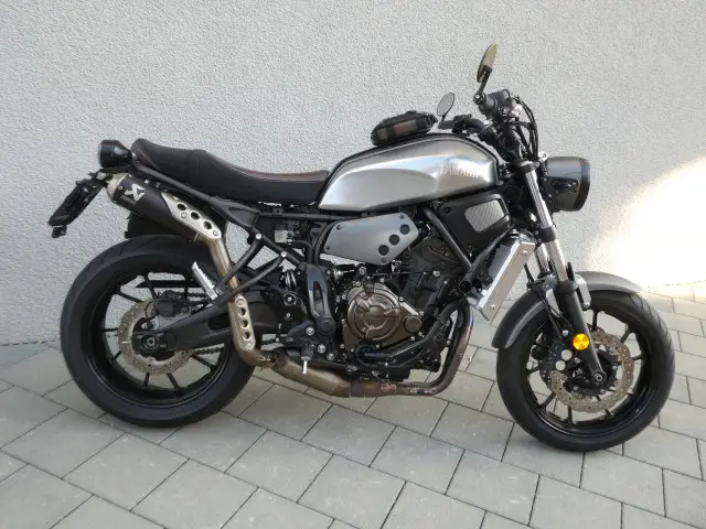 yamaha xsr 700