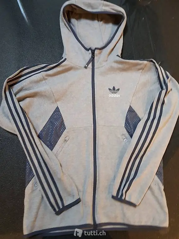 Adidas Sweatjacke, grau mit Streifen, Grösse S