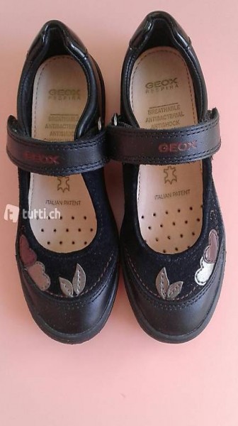 Sehr herzige Schuhe/Sandalen Gr. 24 von GEOX