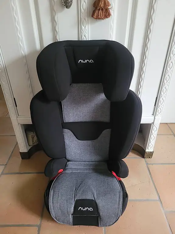 Nuna Kindersitz 15-36kg