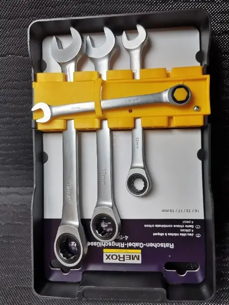 4 NEUE Ratschen-Gabel-Ringschlüssel 10/13/17/19, OVP