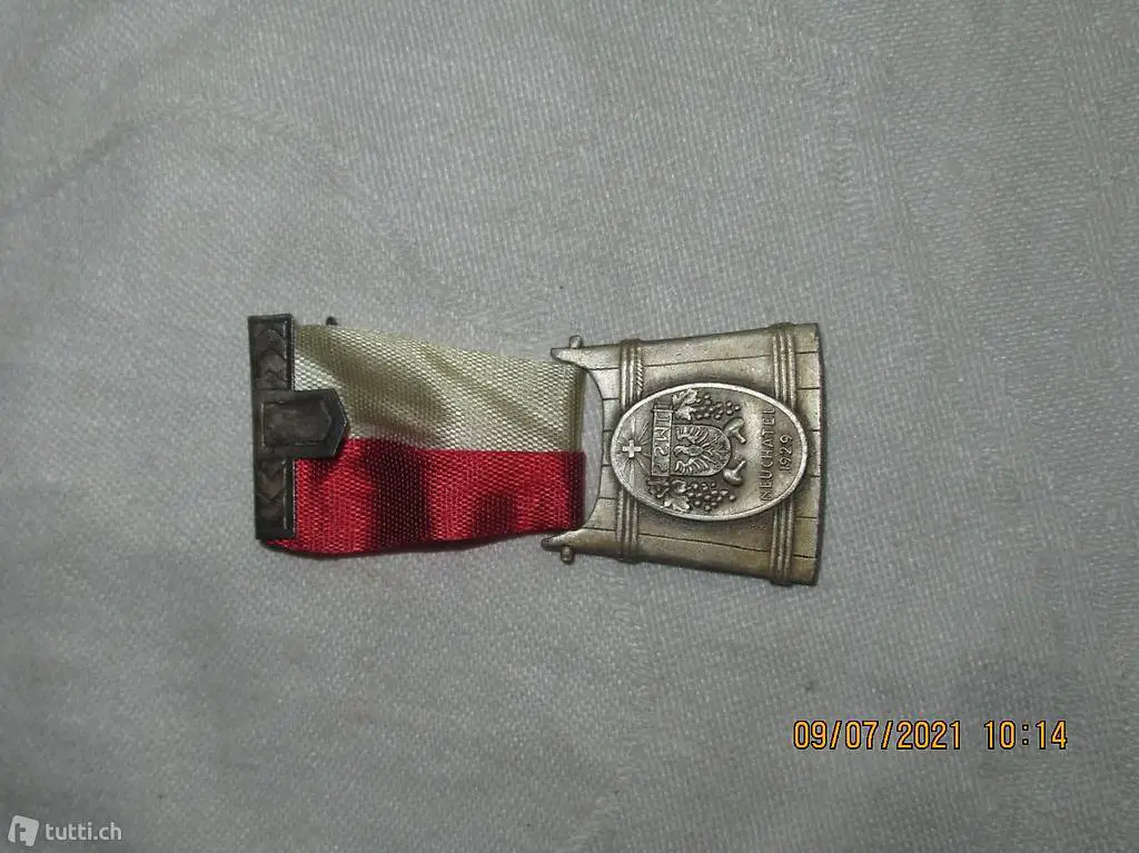 Abzeichen von Neuchatel 1929, mit Seidenband, Silber