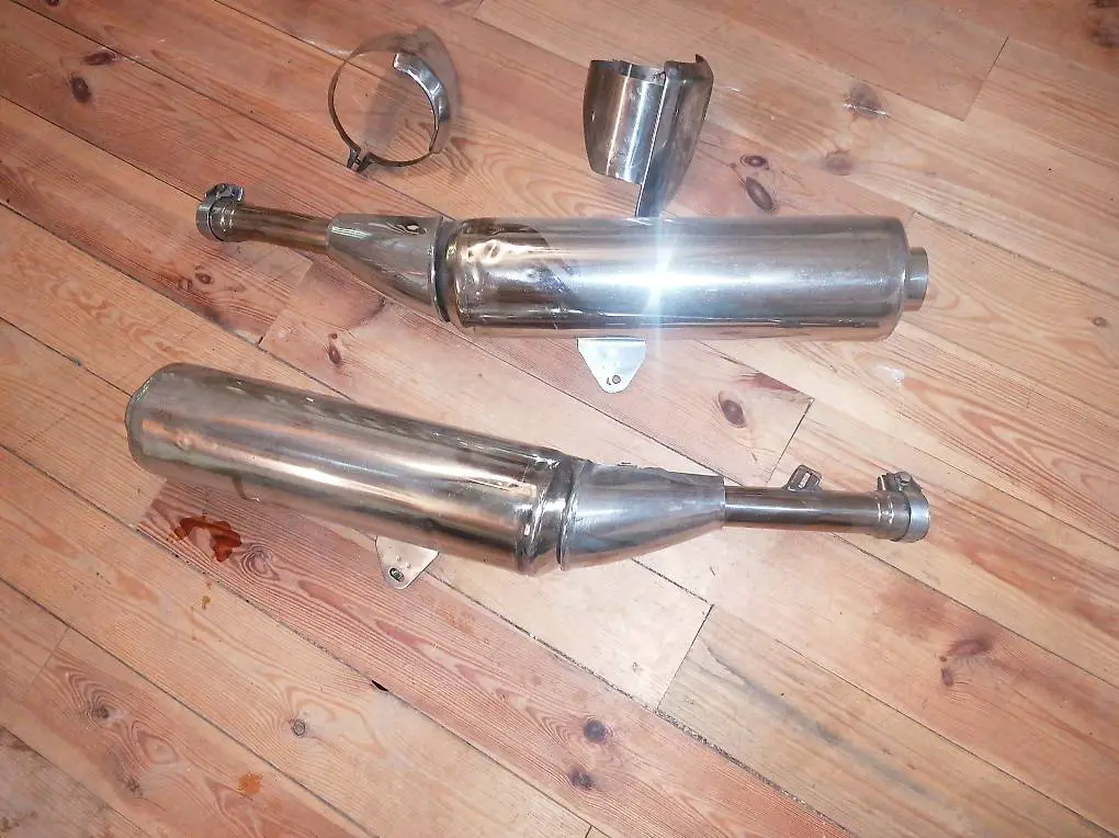 Scarichi modificati per Yamaha TDM 900, anno 2003