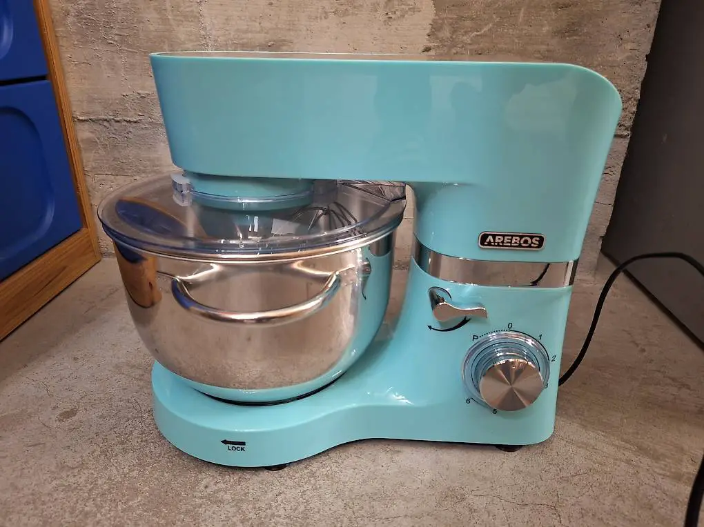 Küchenmaschine Arebos 1500w kaum gebraucht