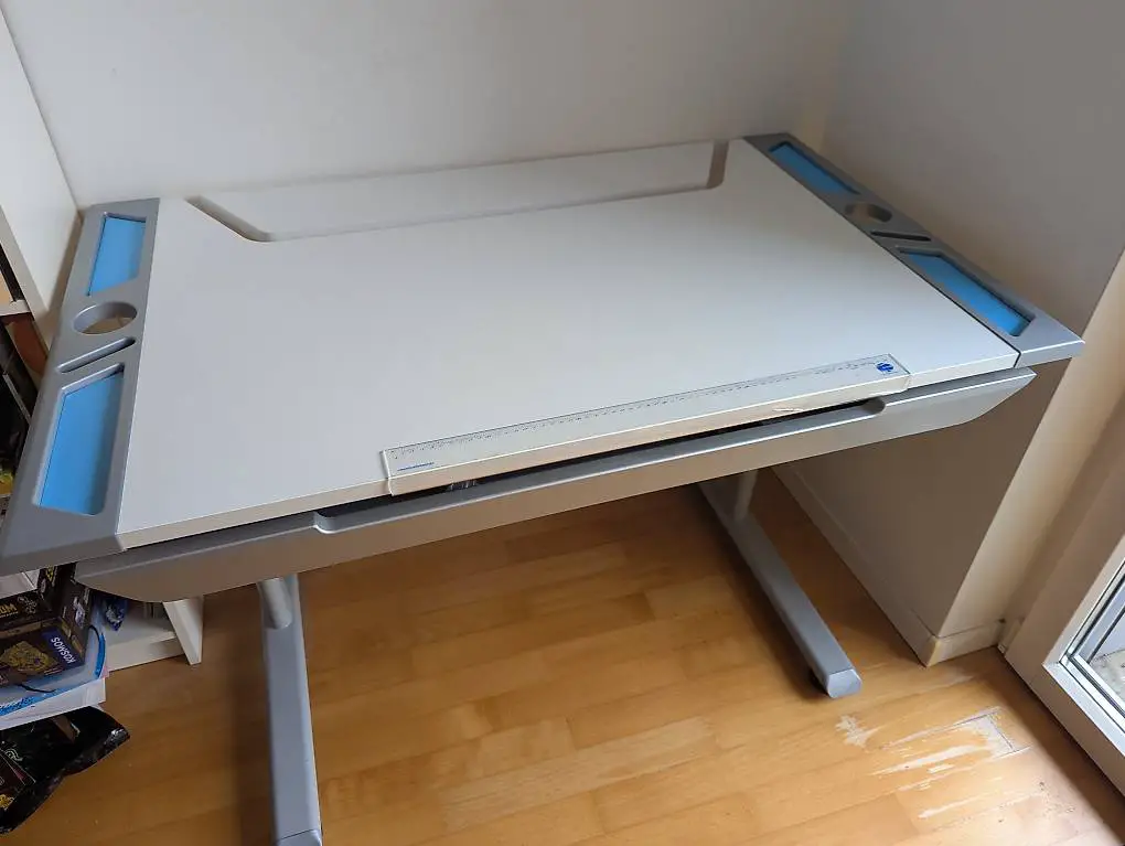 PAIDI Jugendschreibtisch