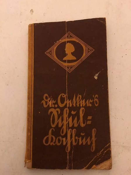 Altes Kochbuch in altdeutscher Schrift