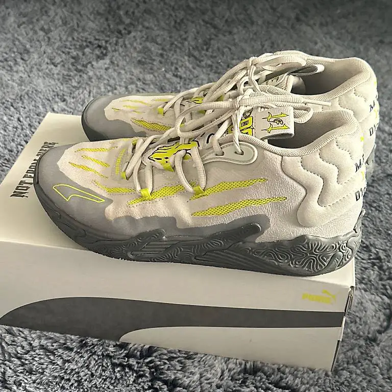 Puma M.E.L.O Basketballschuhe Gr. 42.5