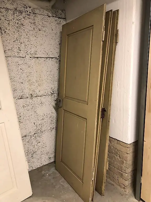 3 alte Türen