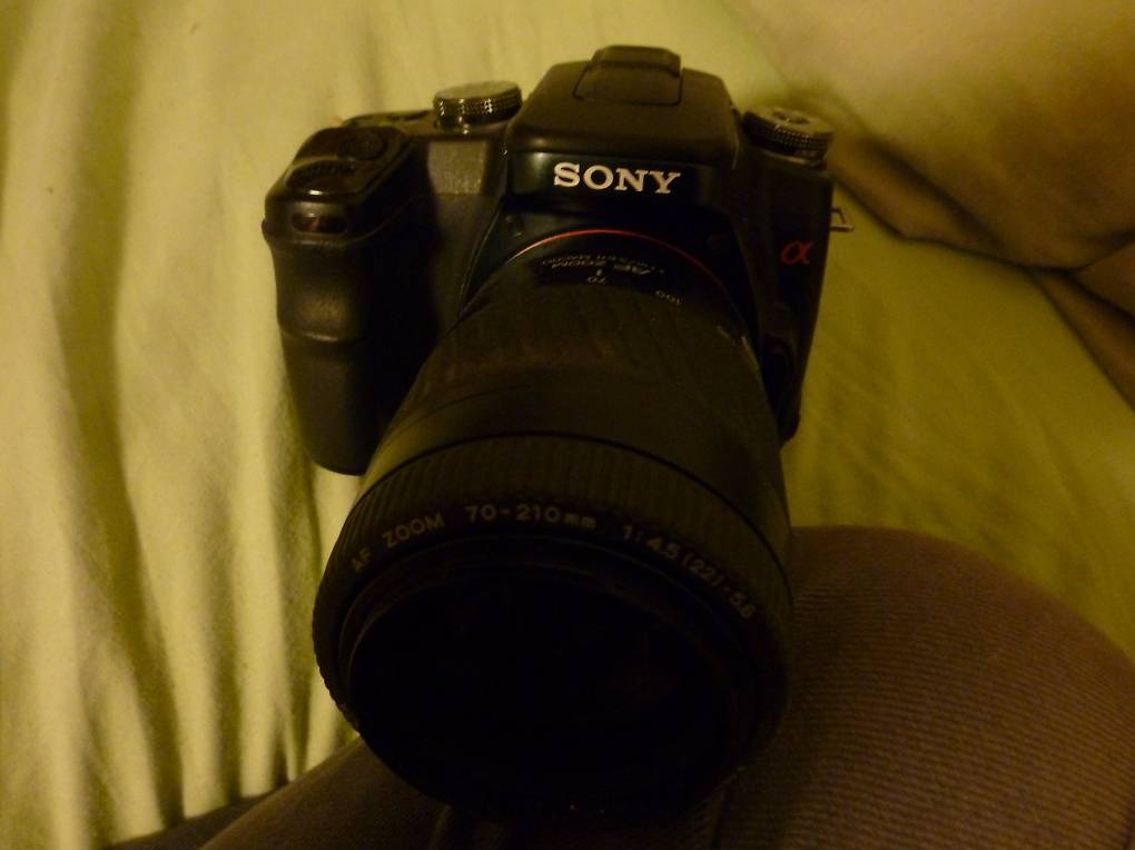 Sony Spiegelreflexkamera a100 ,10 Mpx, mit Zubehör