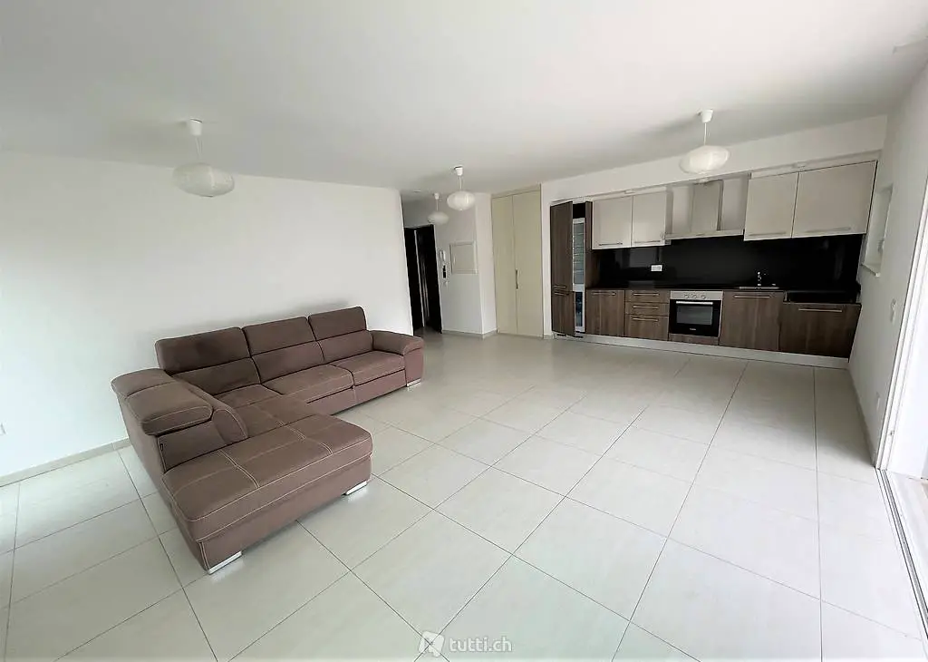  D2133-1: Appartamento 4,5 locali con giardino