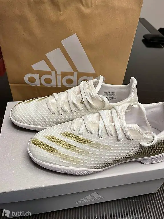 Scarpe Calcio palestra Adidas nr. 34