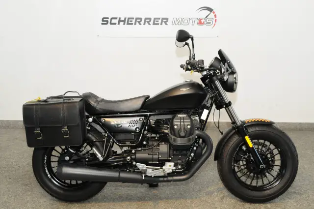 moto guzzi v9 bobber