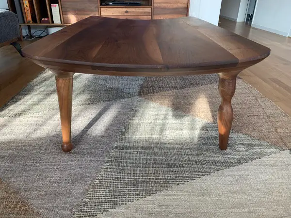 Couchtisch Nussbaum Massivholz