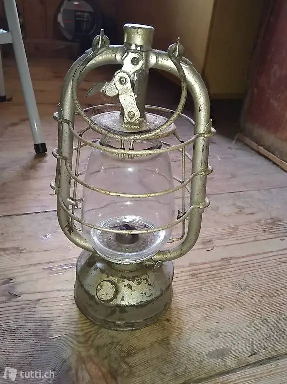 Petrollampe Antik Sturmlaterne