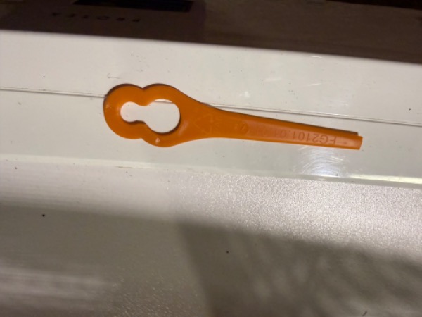 Rasentrimmer Fadenmäher