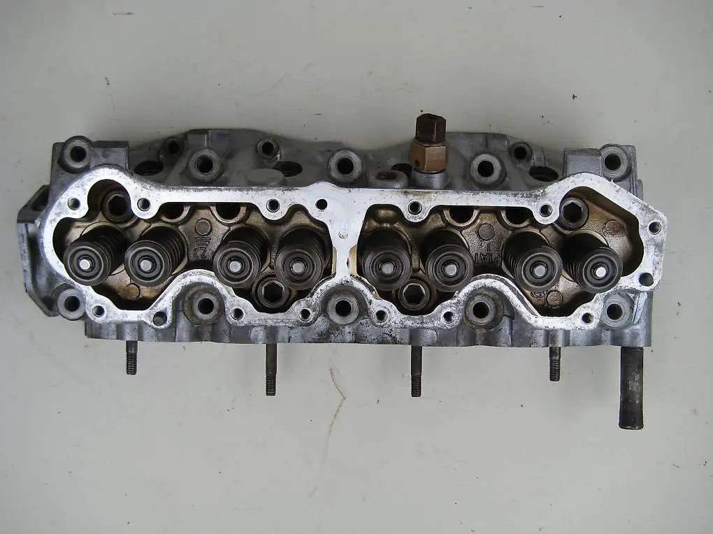 Fiat Uno 75MPI Bertone X1/9 I.E. Zylinderkopf