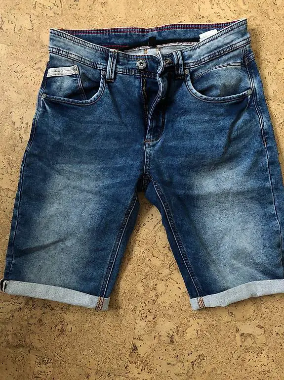 Jeansshorts / Jeans / Shorts / Hose Gr S