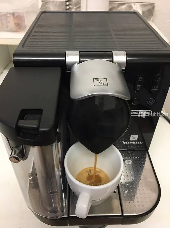 Kaffemaschine Nespresso delonghi mit milchschäumer