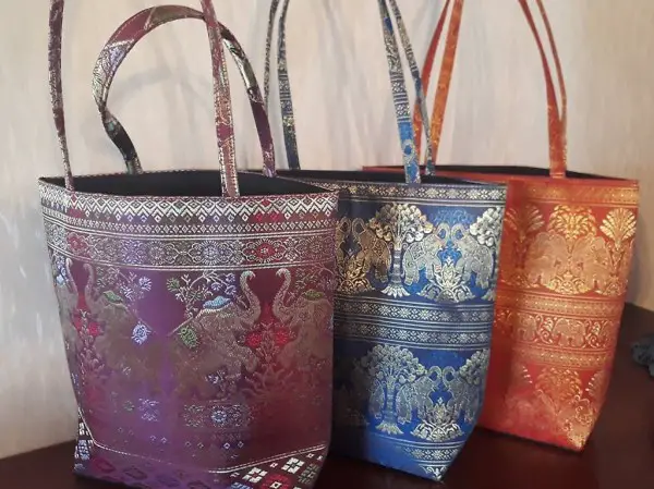 Leichte Handtasche Shopper, stabil, diverse Farben, neu