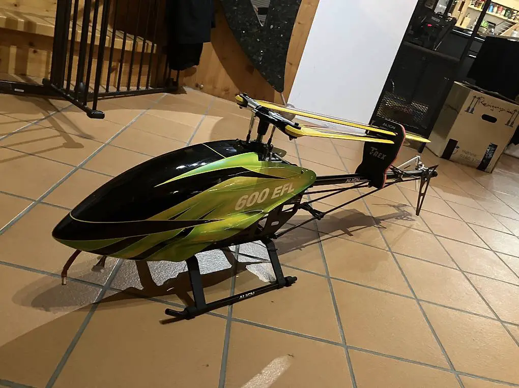 T-Rex 600 ALIGN Ready to Fly viel Zubehör(Preis VB)