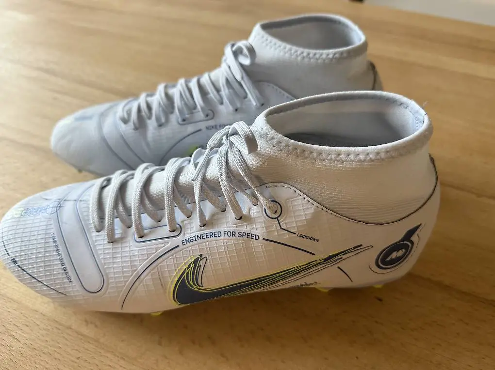 Nike Mercurial Superfly Fussballschuhe - Gr 43