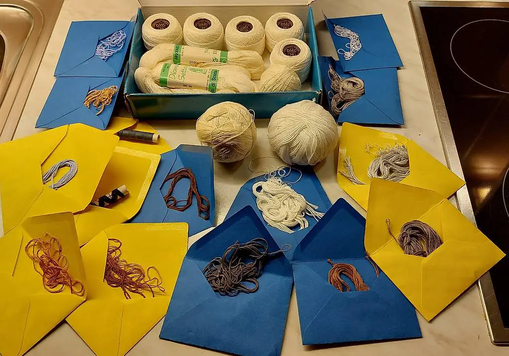 Stickgarn sortiert Sticktwist Stickwolle Nähfaden