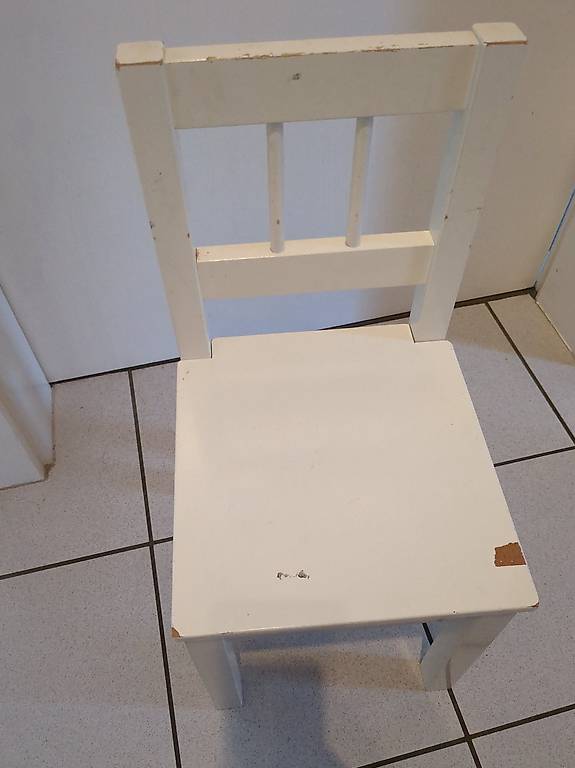 Kinderstuhl gratis abzugeben