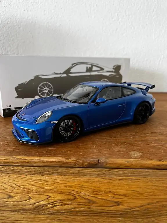 Minichamps Porsche 991.2 GT3