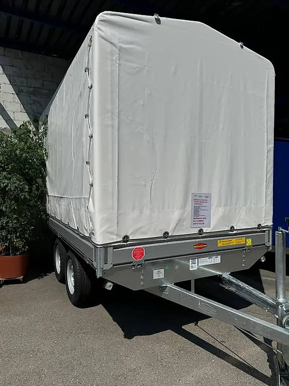 Lagerabverkauf Neufahrzeug Hochlader Tandem mit Planenaufbau