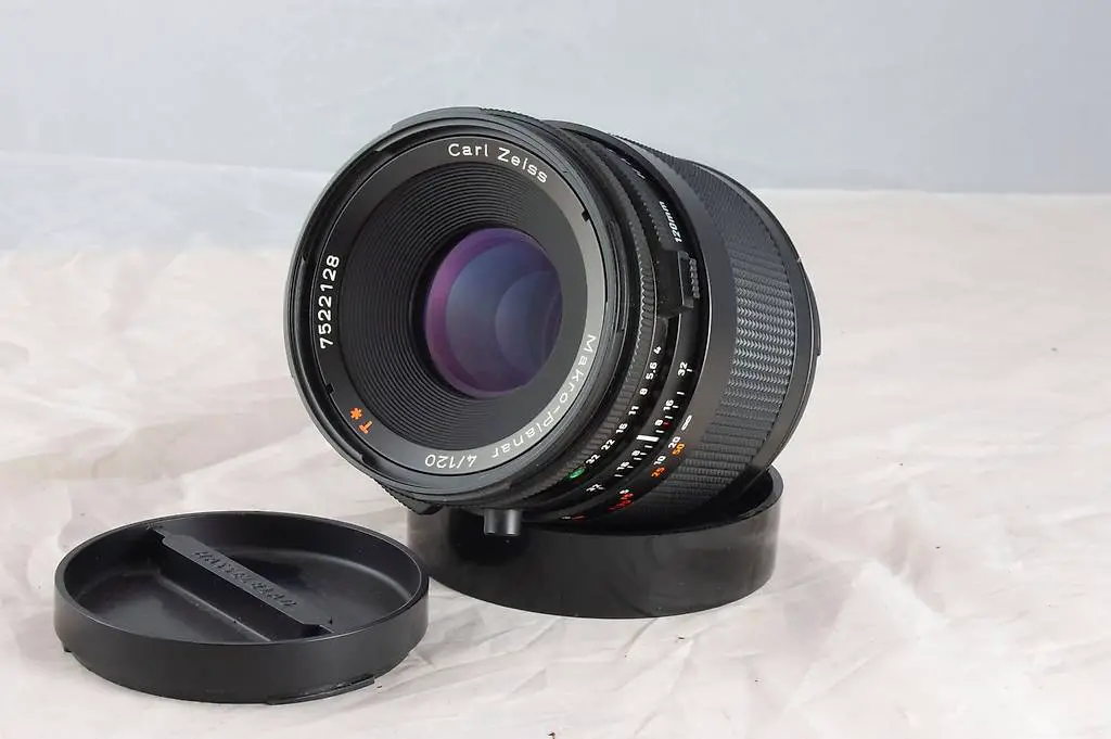 Hasselblad Carl Zeiss Makro-Planar 120mm f/4 T*