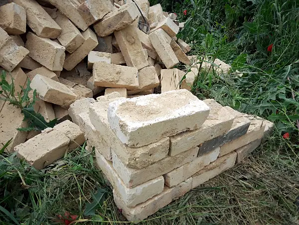 Steine Rückbau Mauer Ziegel Klinker Backsteine günstig