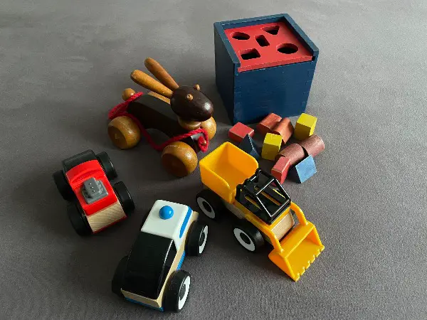Spielsachen aus Holz