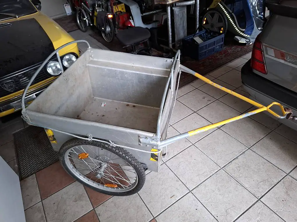 Rimorchio per motorino