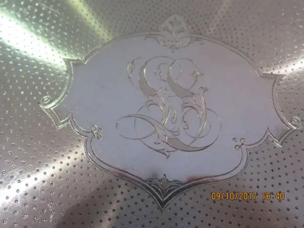 Antike Silberplatte oval ca 42 x 32 cm Gew. 859.7 Gr.