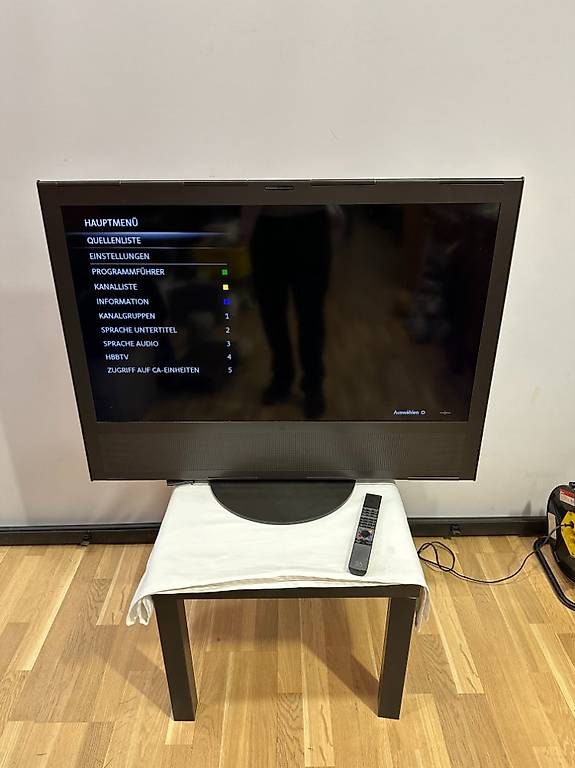 Bang & Olufsen Beoplay V1-40 Full-HD LED-Smart-TV