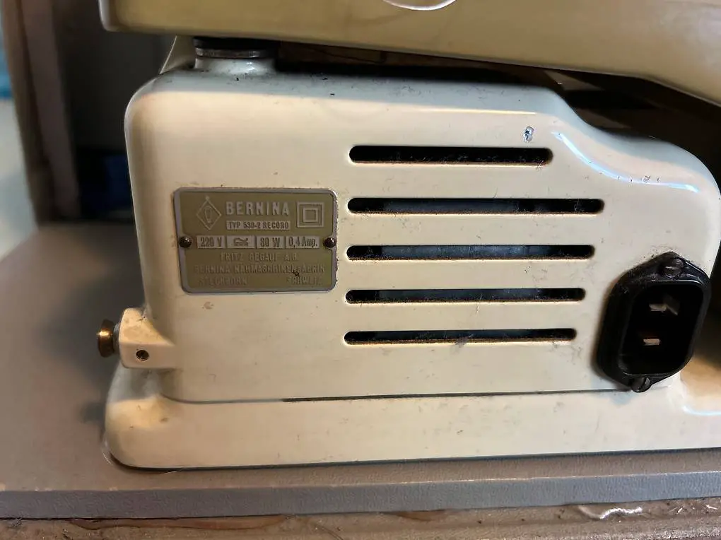 Bernina Nähmaschine