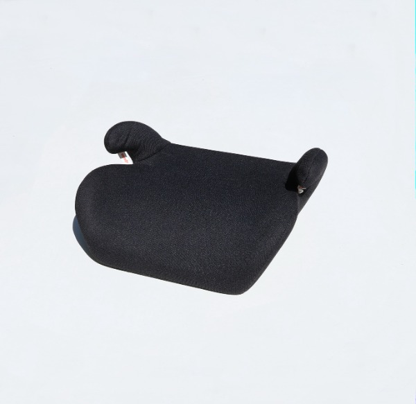 Kindersitzerhöhung für das Auto