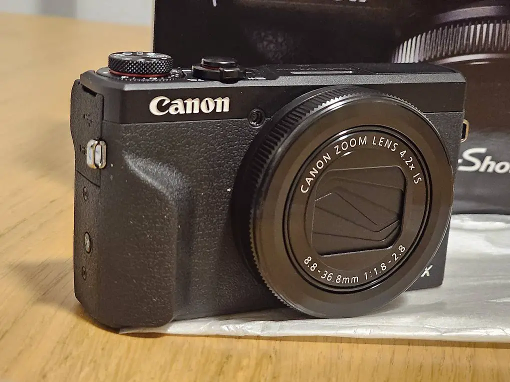 Canon PowerShot G7X Mark III