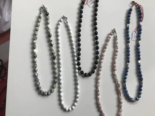 Edelsteinkette, Blaufluss, Sodalith, Rosenquarz, Howlith