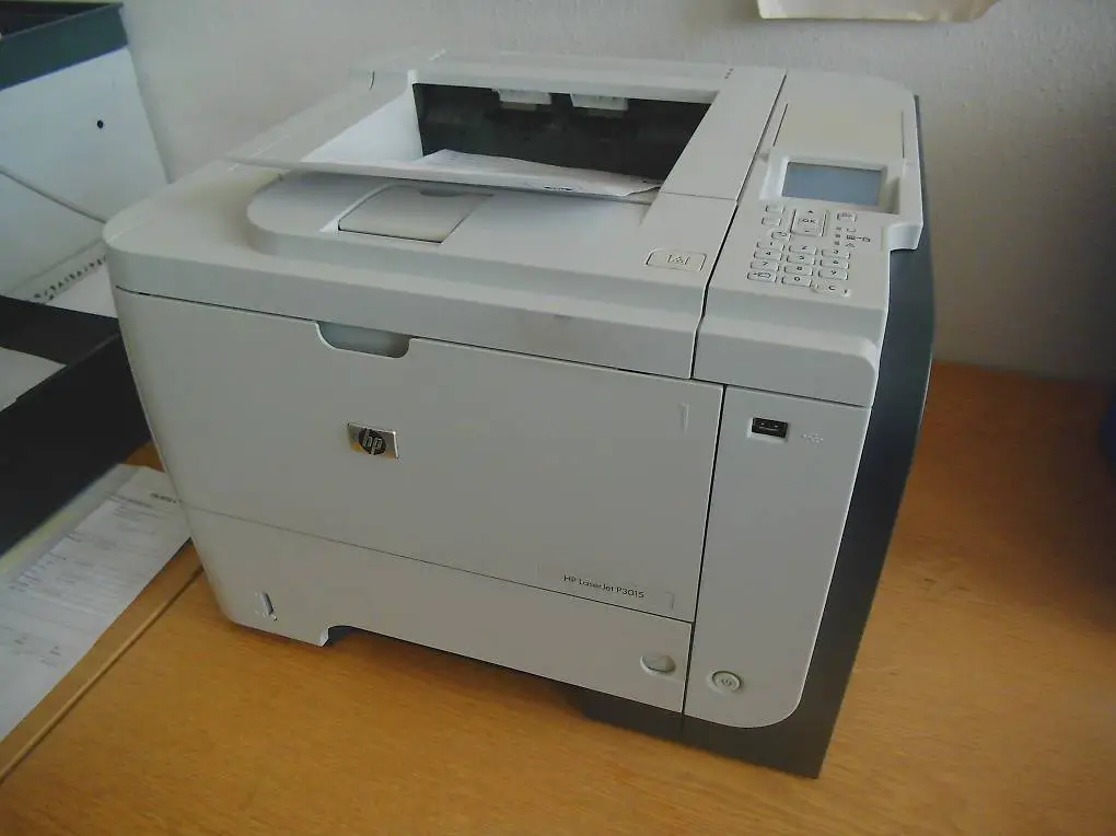 Laserdrucker schwarzweiss HP P3015 mit ghost printing