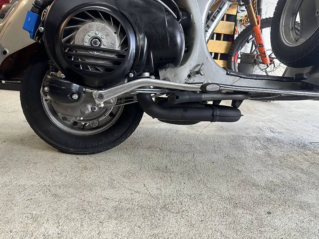 Vespa PX Motor NEU BGM 200 125 80 Sprint Rally Malossi