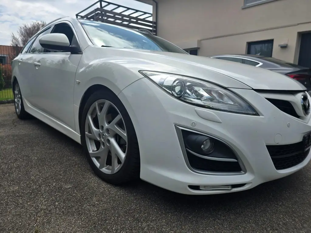 MAZDA 6 Station Wagon 2.2 CD 180 Sport