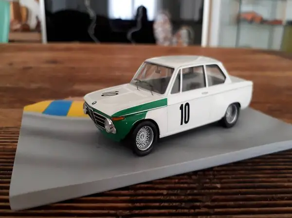 vendo modellino BMW 2002 tii