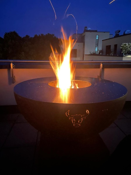 Feuerstelle und BBQ vom Feinsten - Swiss Hand Crafted
