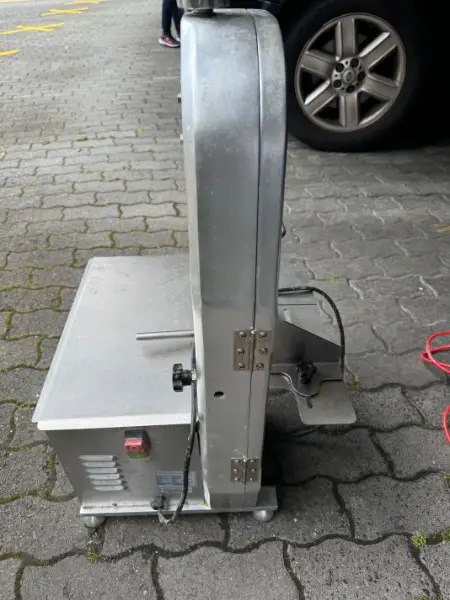 Knochen Sägemaschine