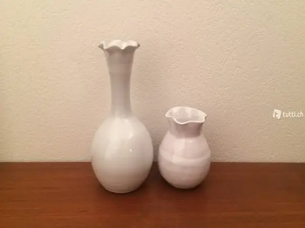 2x weisse Studio Keramikvase Vase Handarbeit vintage Design